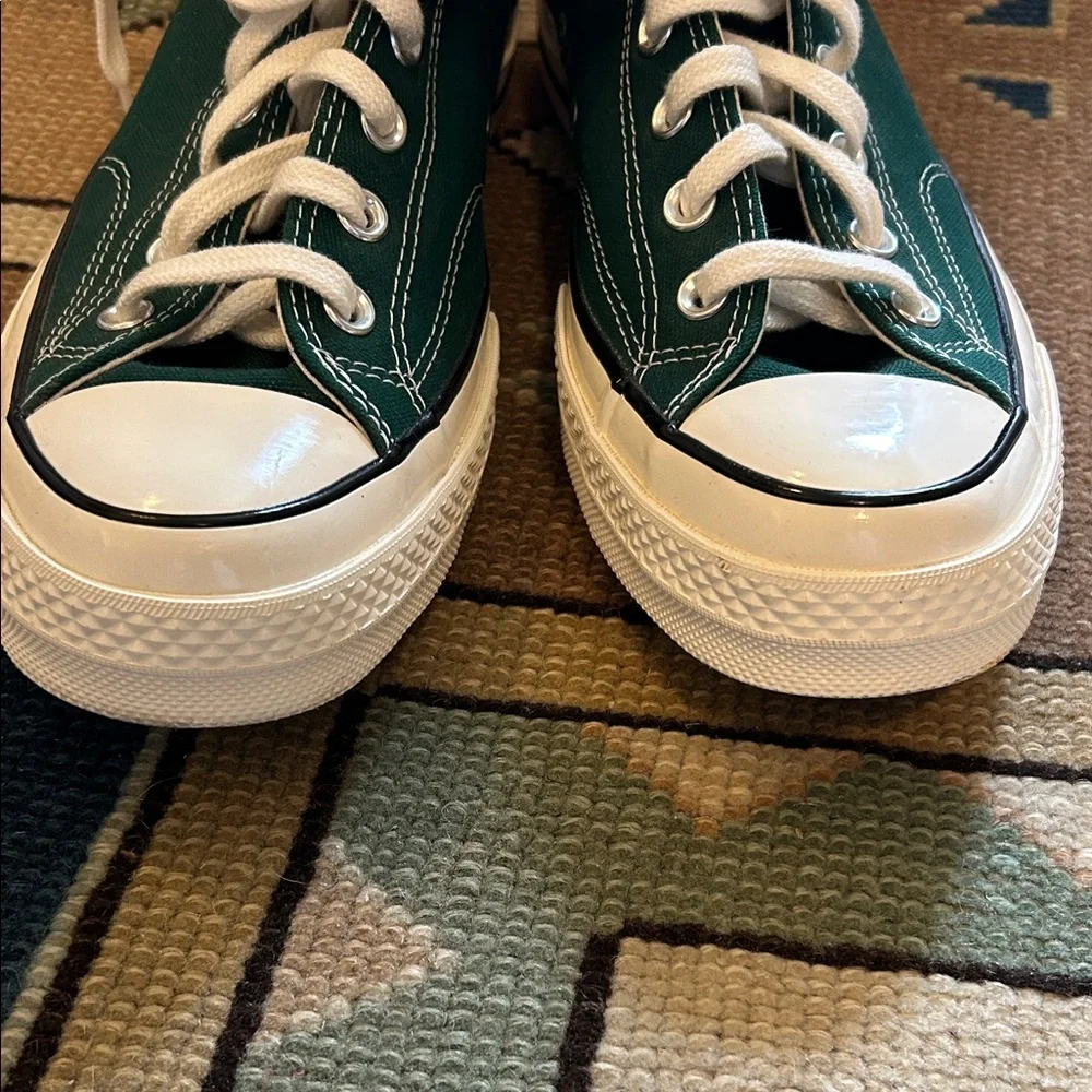 Converse Chuck Taylor High-Tops - Picture 5 of 6